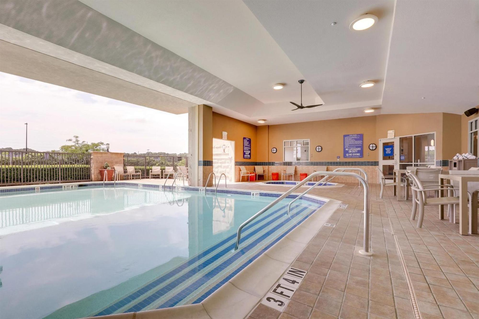 Drury & Hotel 3*