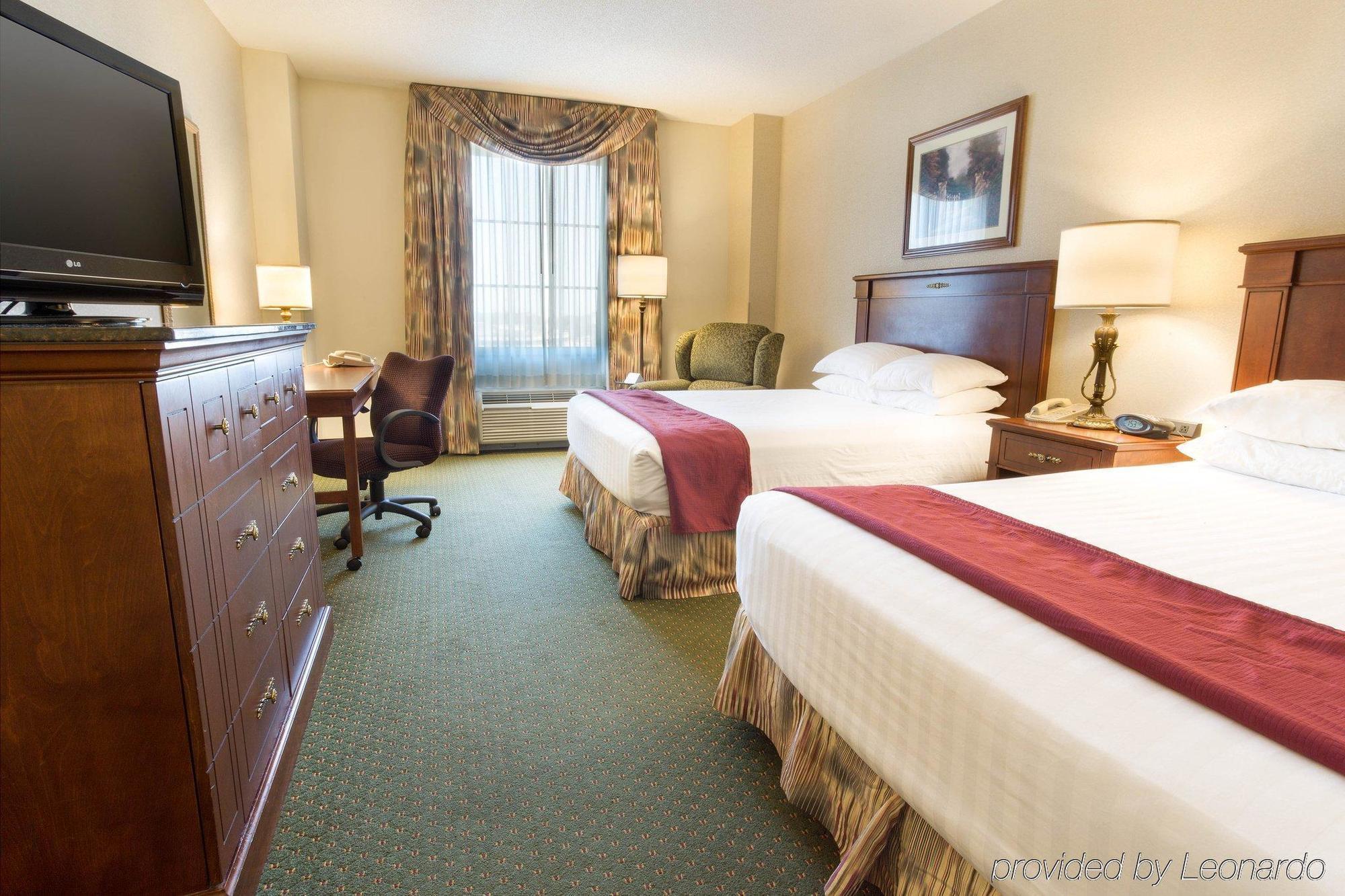 Hotel Drury &